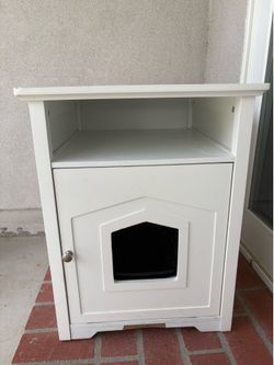 Cat Litter Box Enclosed Furniture Table