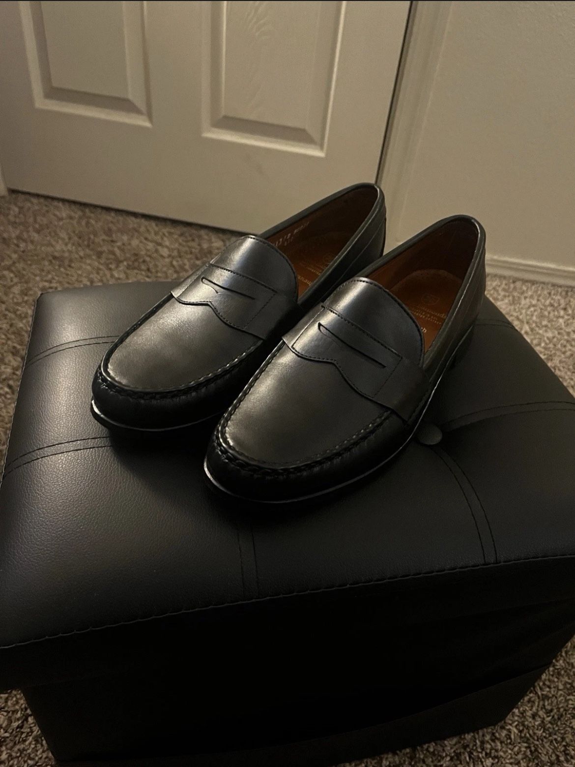 Allen Edmonds Sz 9.5 B Loafers Shoes Cavanaugh Slip-On Black 