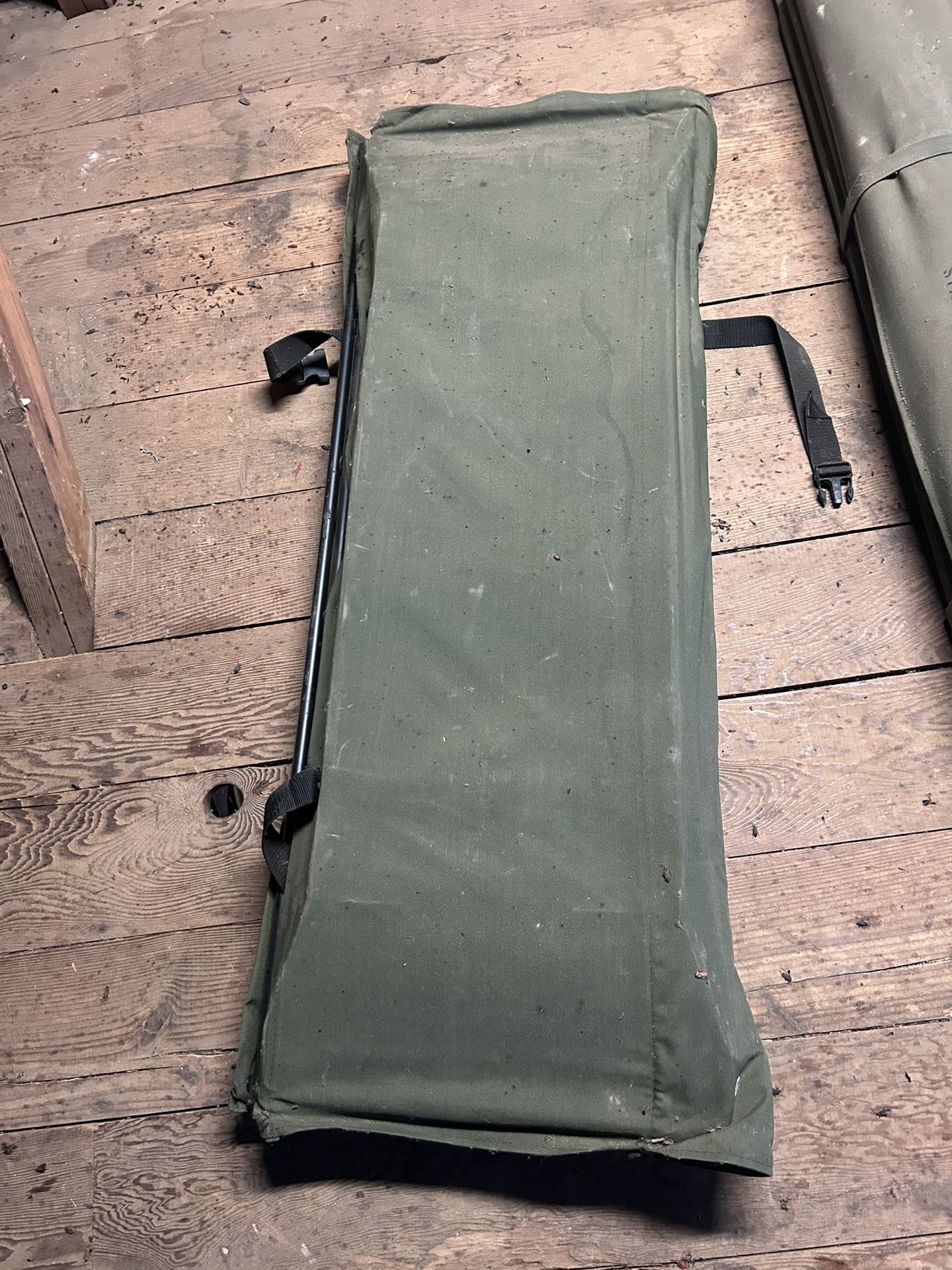 Foxhole Cover / Soldier Fighting Overhead Cover