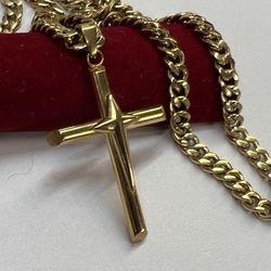 Cross Pendant And  High Polished Cuban  Necklace 