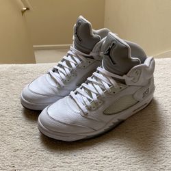 Jordan 5 Metallic White