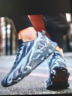 Lightweight Running Shoes Size 11.5