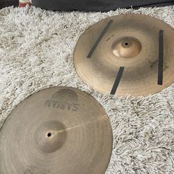 Paiste Bronze 20’ Ride And Sabian 18’ Ride