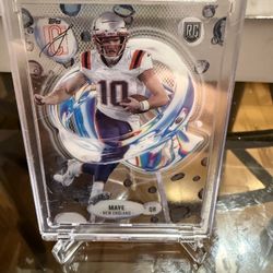 2024 Signature Class Drake Maye Fluidity RC PATRIOTS! Card# F-3