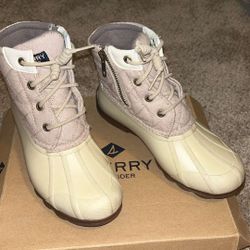 Sperry- boots 