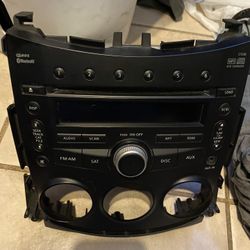 Nissan 370z Oem Radio
