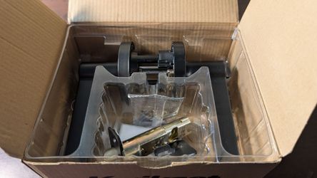 Kwikset Halifax Entry Door Handle with Lock and Key Matte Black