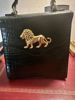 Vintage Burgundy Faux Alligator Leather w/ Gold Lion