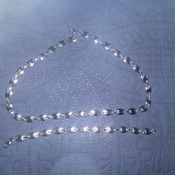 Silver Necklace And Bracelet 