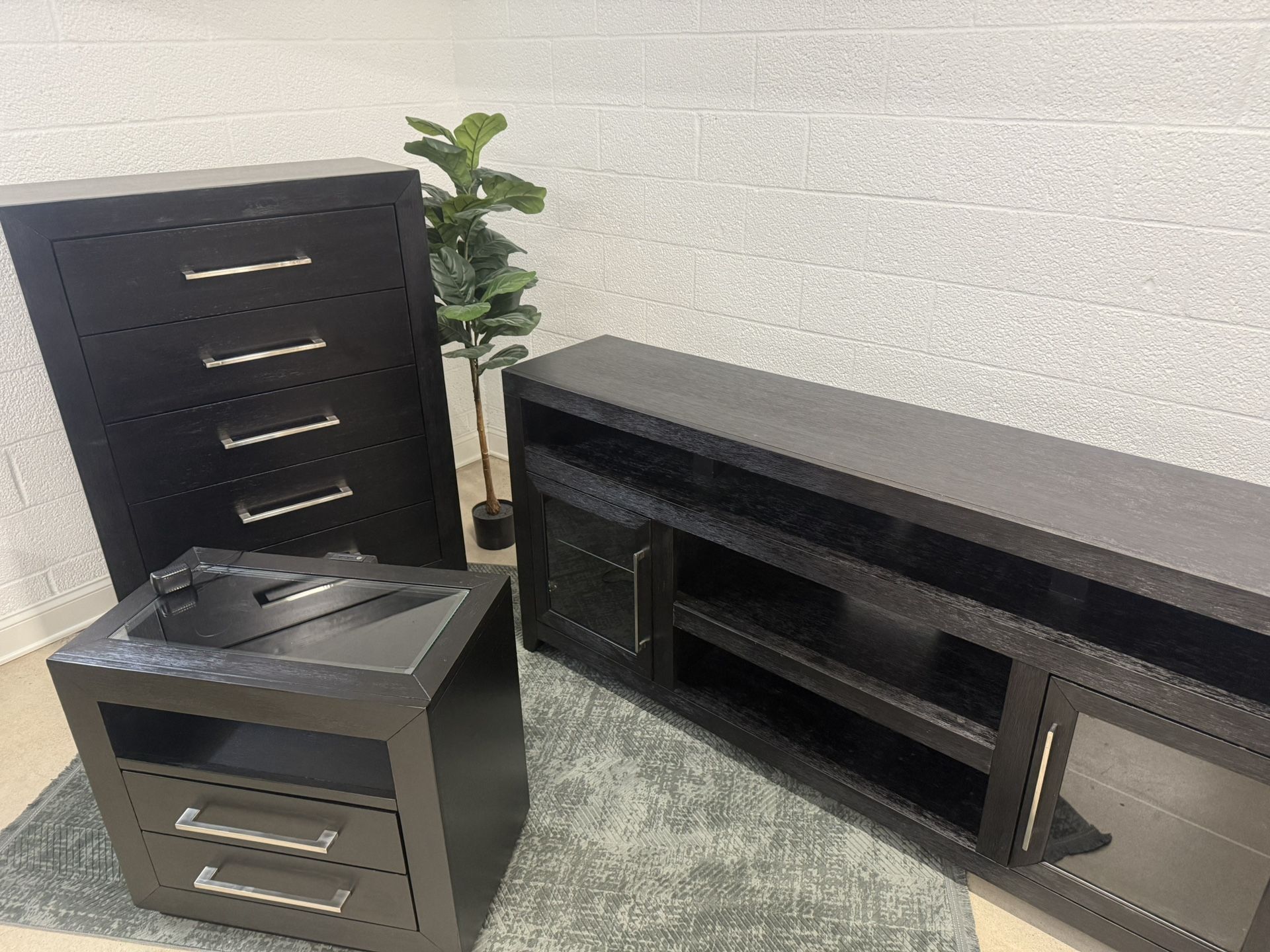 Black Bedroom Set (3)