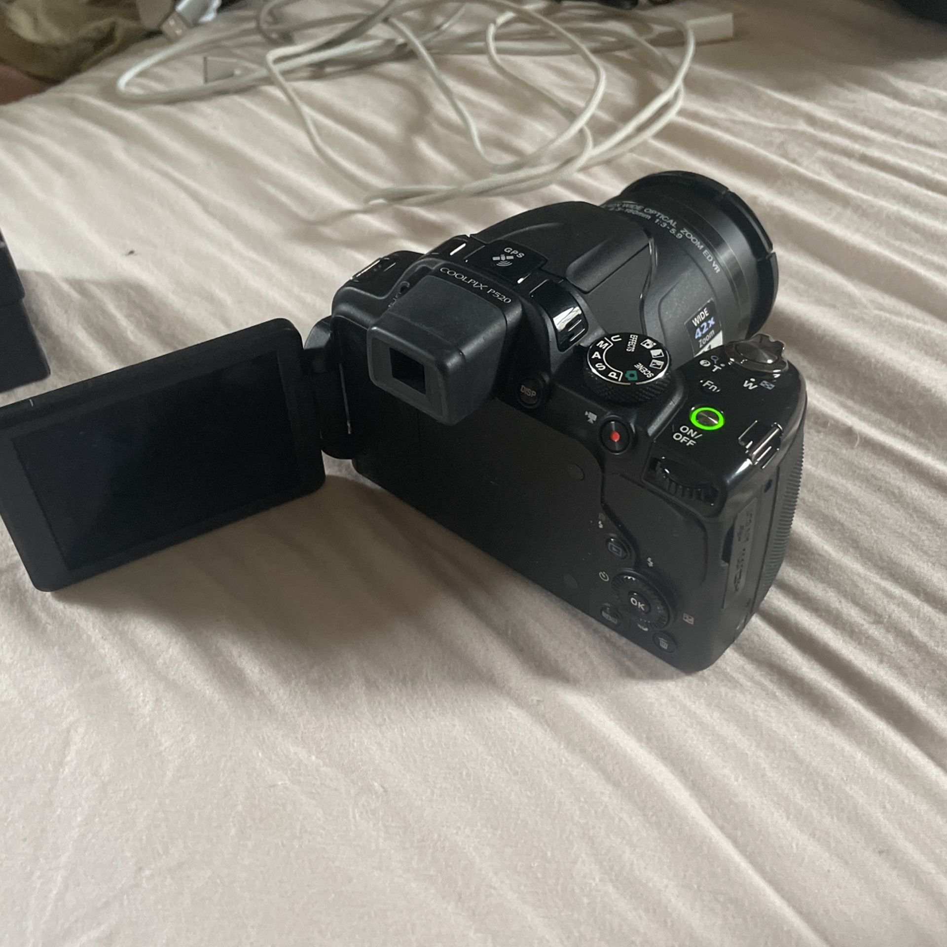 Nikon Coolpix P520