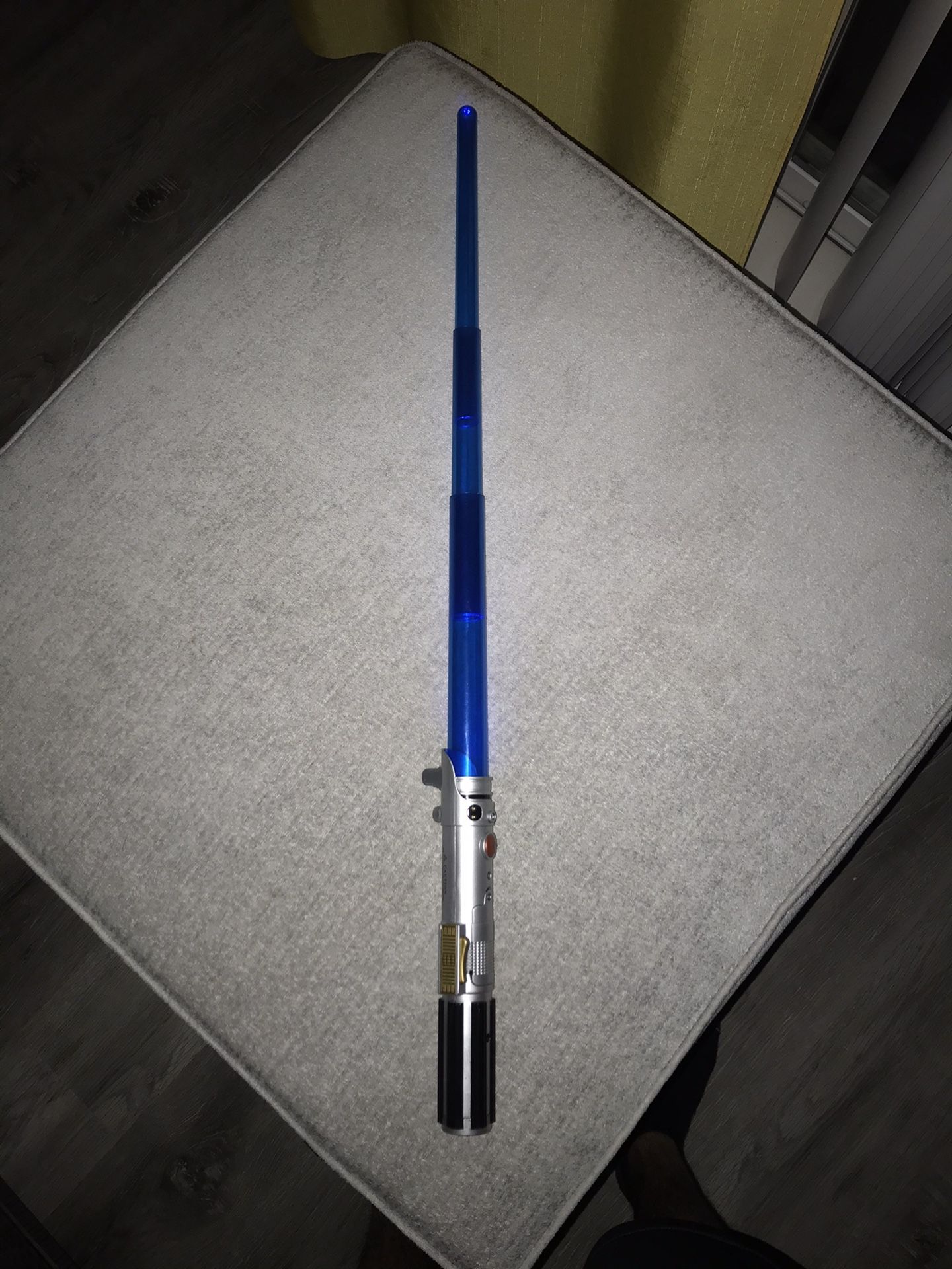STAR WARS Blue C-086D LIGHTSABER Luke/ Anakin Skywalker 2009 LFL Hasbro