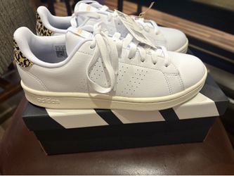 Adidas size 7 new