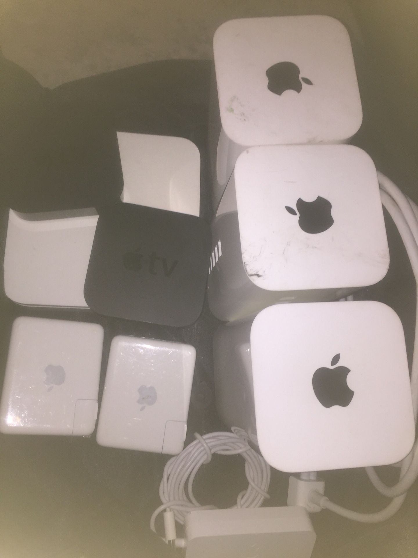 Apple TV, Apple Extreme Airport Basestation, Apple Airport Express Home Networking Devices