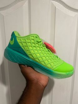 Kobe 3 Protro Grinch