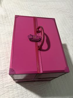 Make Up Box