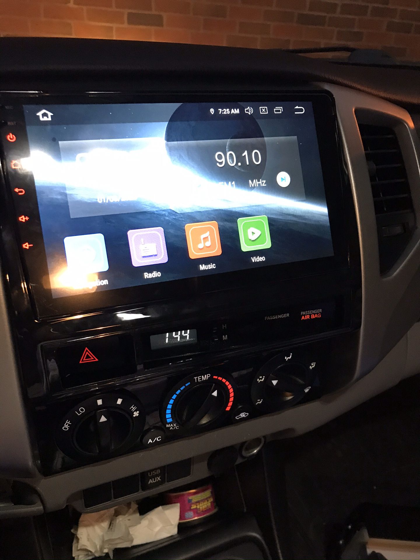 Toyota Tacoma plug and play multimedia stereo system