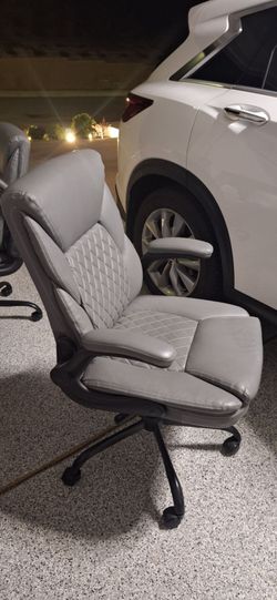 Gray Leather Office Chair with Diamond Stitching