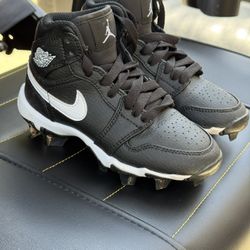 Kids Jordan 1s (Cleats) Size 11C