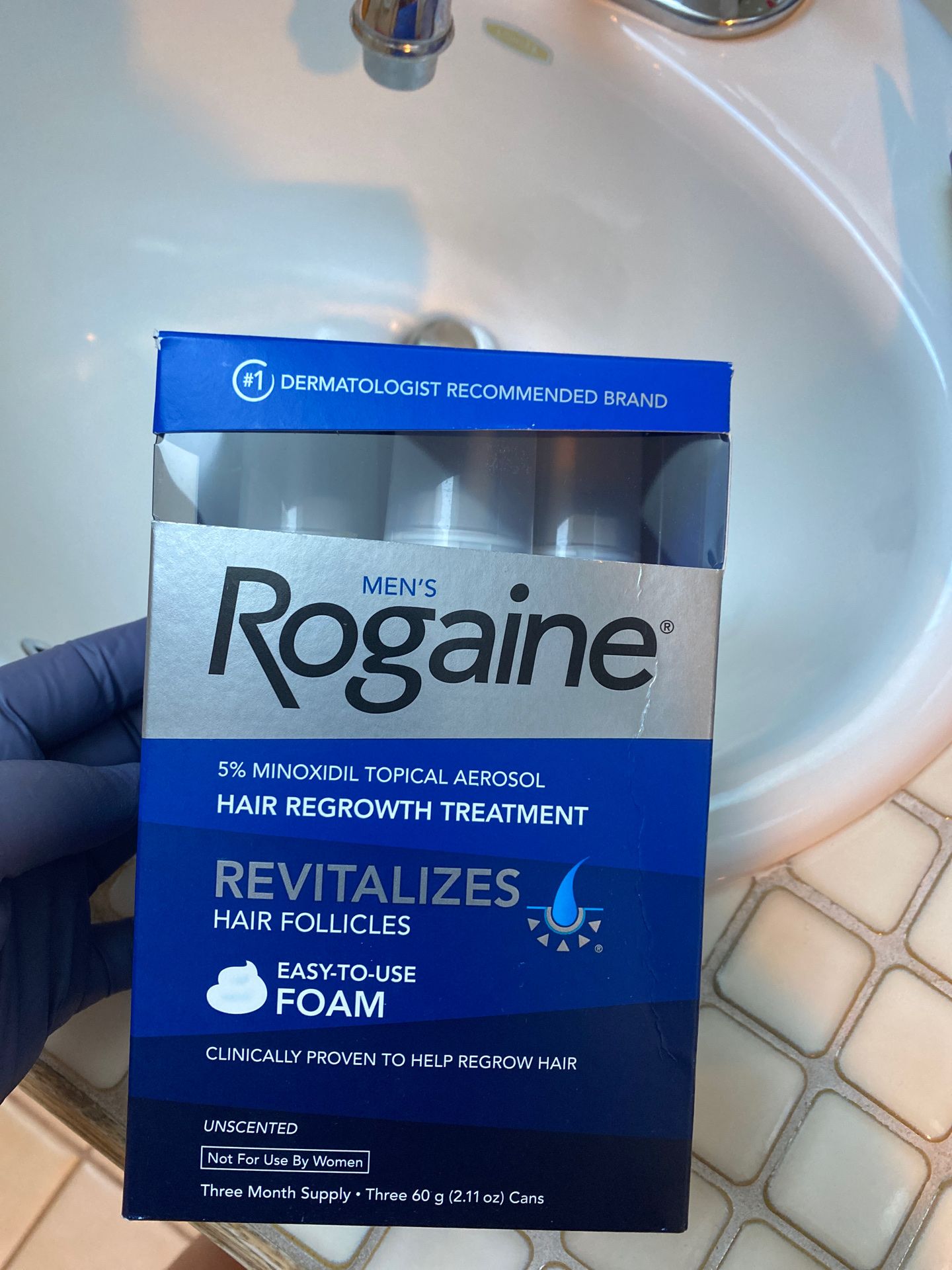 Rogaine man Hair regrowth treatment