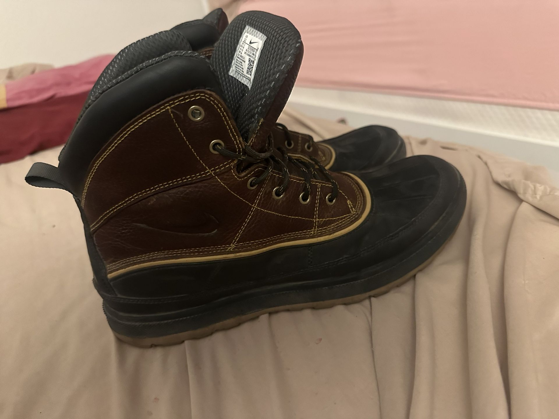 Nike Boots For Snow Size 12 