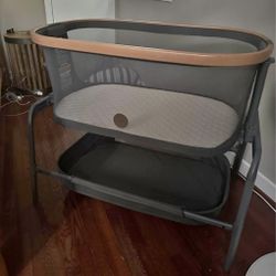 Maxi Cosi Beside Bassinet 