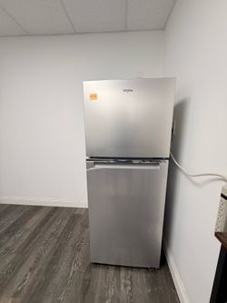 Whirlpool Refrigerator