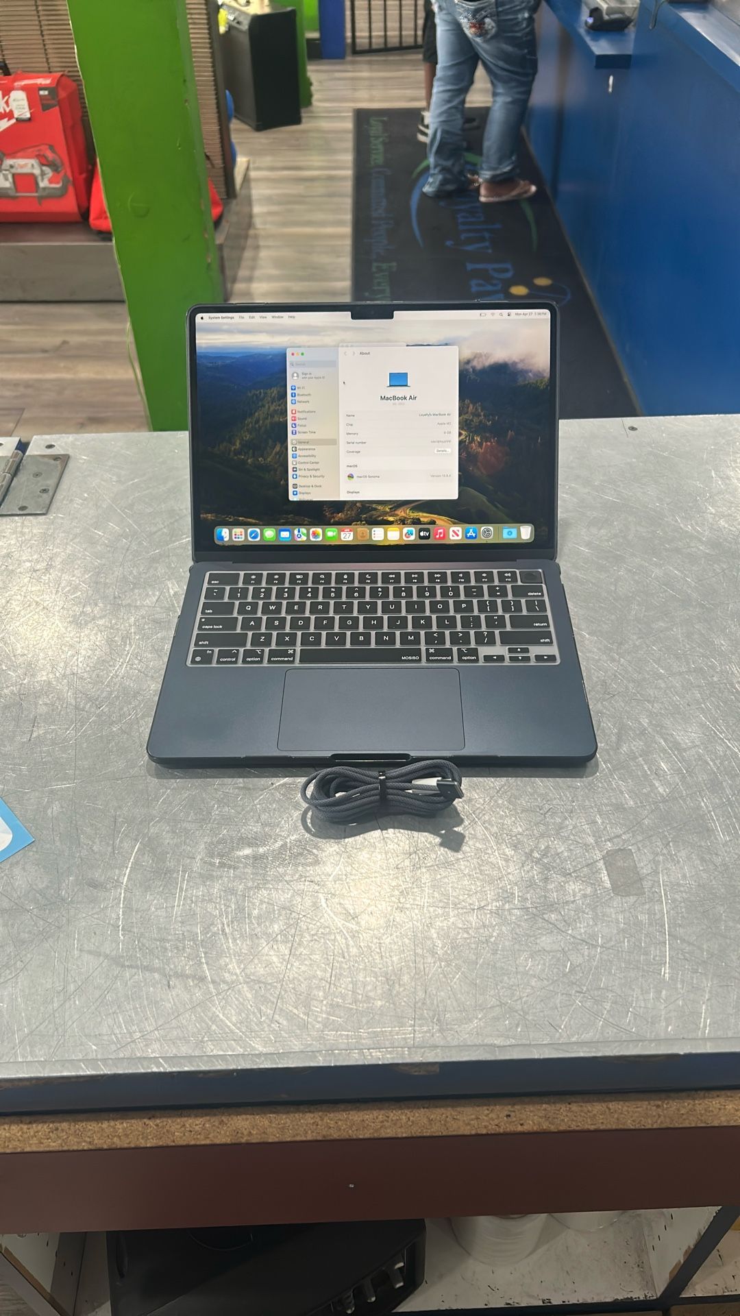 Apple MacBook Air 2022 M2