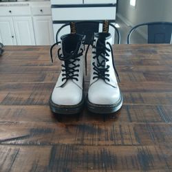 boots for girls size 3 us 
