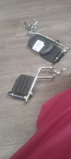 Wheelchair regular and lift legs per set new