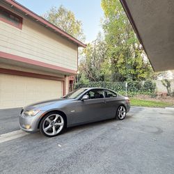 2010 BMW 335i Manual