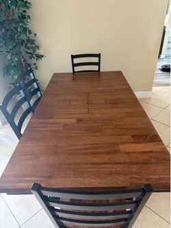 Dining room set