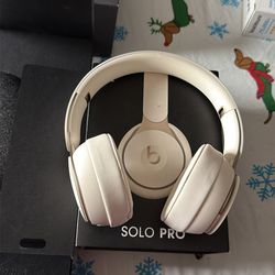 Beats  solo pro