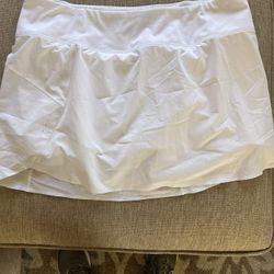 White Athleta Tennis Or Pickleball Skirt  XL $20 New