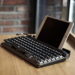 7KEYS Typewriter Keyboard Wireless Retro Style, Vintage Classical Mechanical Keyboard with Bluetooth for IPAD PC/Laptop Mac/Phone (Wood)