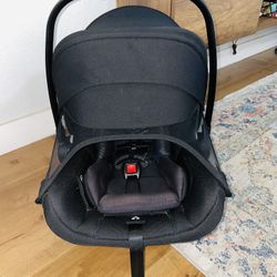 Bugaboo Newborn Car seat 