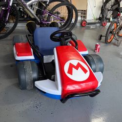 Nintendo Super Mario Kart