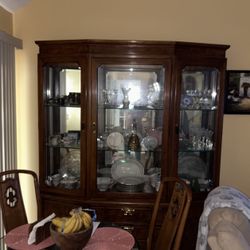 China Cabinet 