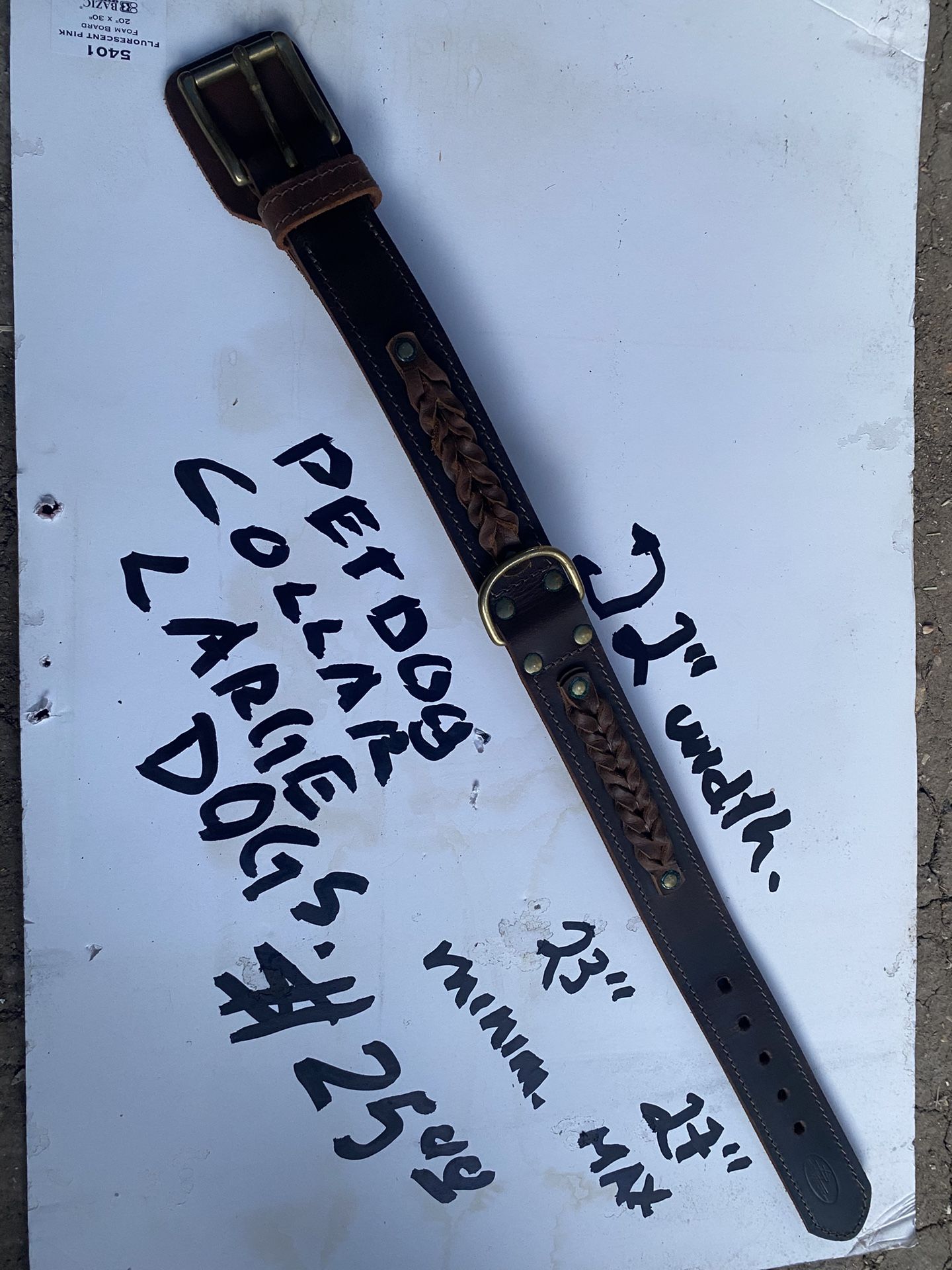 Pet Dog Collar Genuine Leather , , Like New , Heavy Duty . 