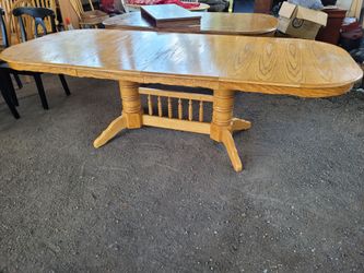 Oak Dining Table/8 foot Long Table/Double Leaf/Extension/ Solid Wood/Rustic/Country/Farmhouse /Set up/Fits 8 to 10 Chairs/Smallest it gets is 60x42, 7