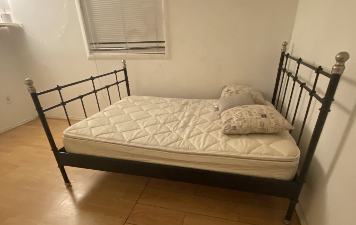 Bed With Frame