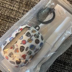 AirPod Pro Case, comes with the AirPod Cleaner 