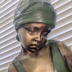 Statue Girl Bronze 