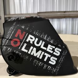 Lincoln Electric Auto Darkening Welding Helmet