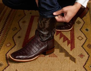 NEED TO SELL - Lucchese Mens Trent Cowboy Boots -  Caiman Crocodile - Size 12