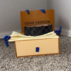Louis Vuitton Belt - Size 34