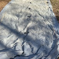 20 foot pontoon boat cover with air vents good condition