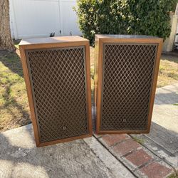 Sansui SP-200 Speakers - Pair
