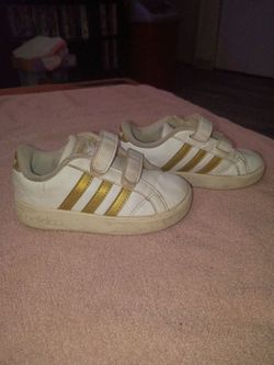 Adidas size 7 kids