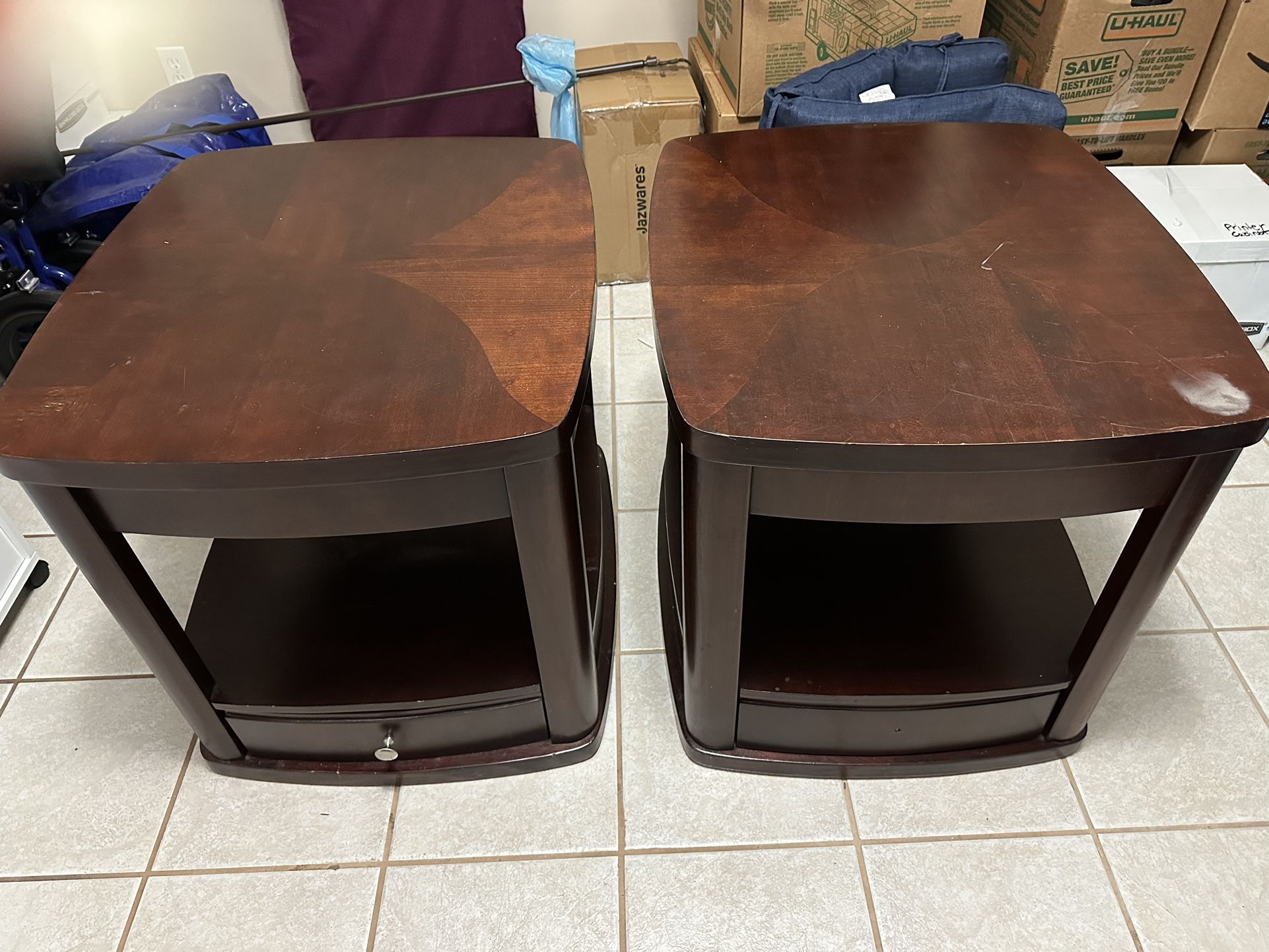 2 End Tables